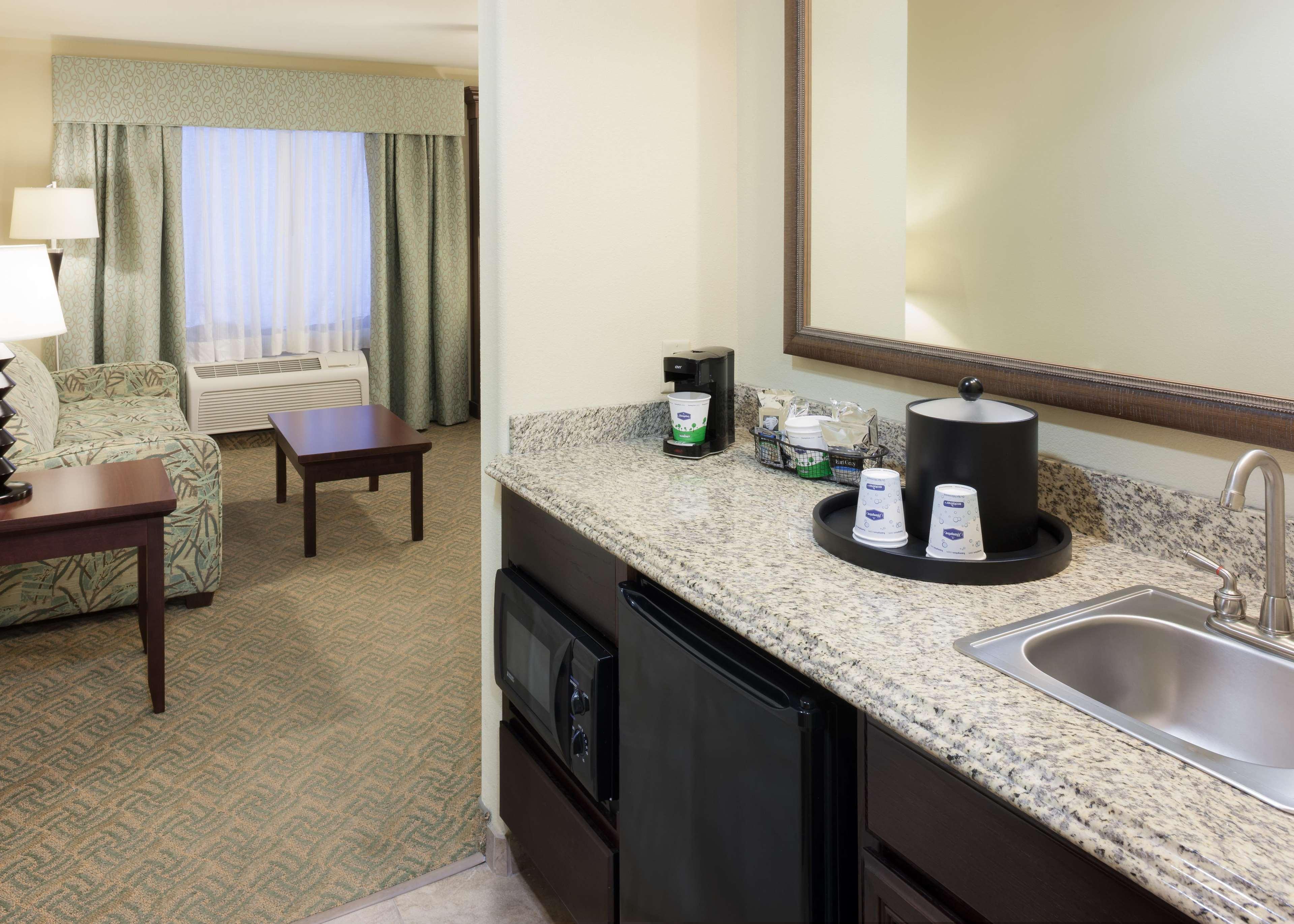 Hampton Inn & Suites Dallas-Arlington-South Εξωτερικό φωτογραφία